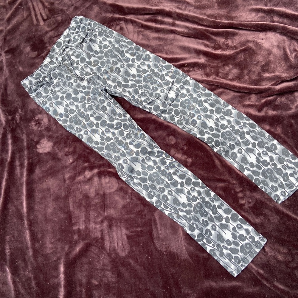 Cheap Monday second skin Trash Leopard Jeans.
